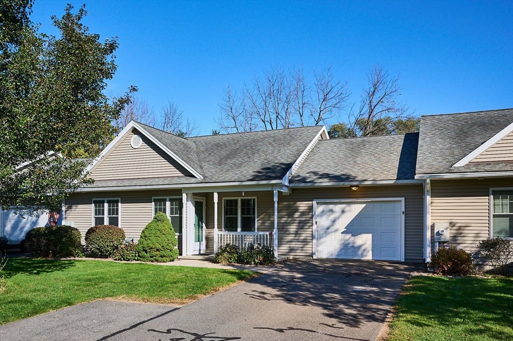 תמונה של הנכס: 22 Pomeroy Meadow Rd #2, Southampton
