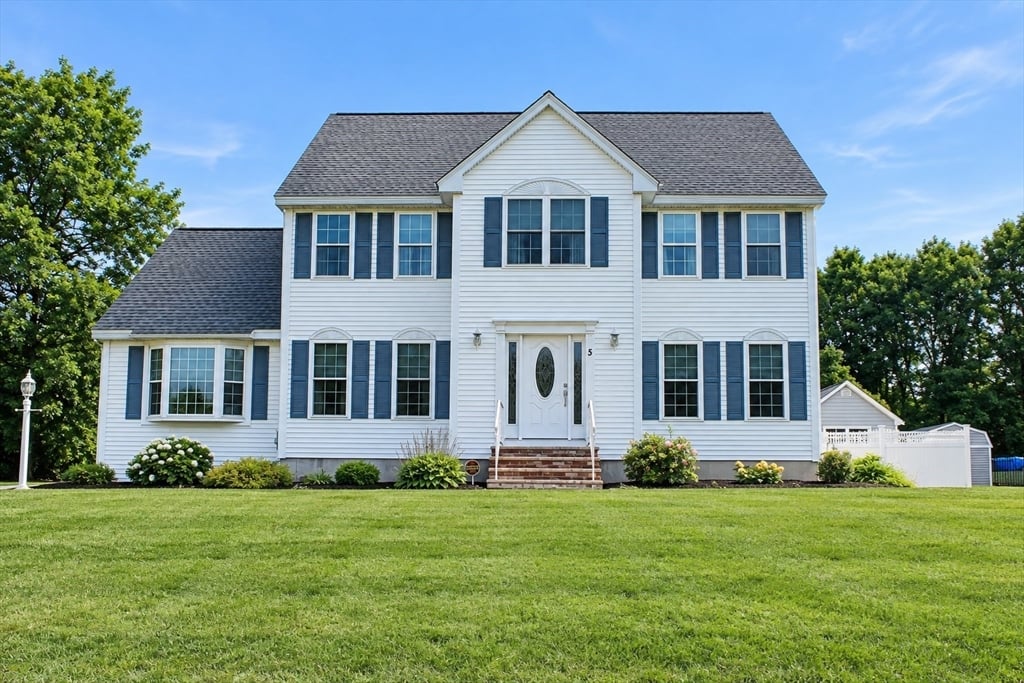 תמונה של הנכס: 5 Abbey Rd, Methuen
