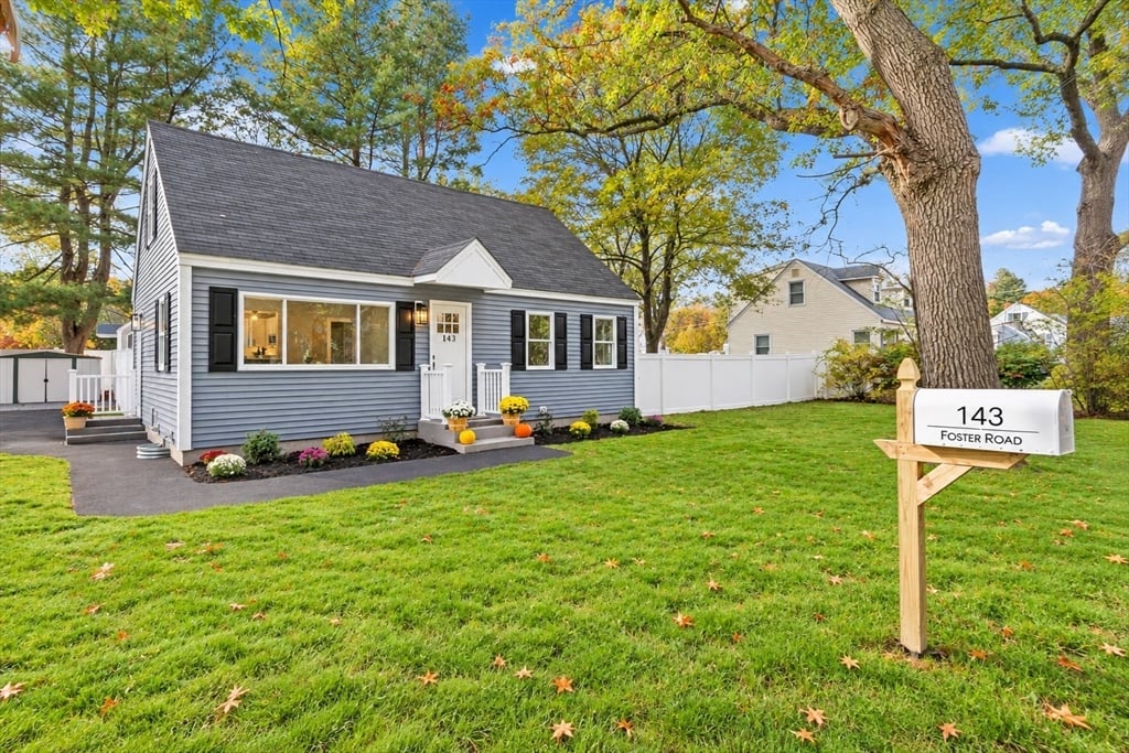 143 Foster Road, Tewksbury