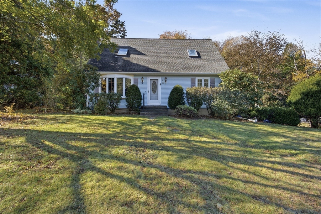 房源照片:3 Matthew Drive, Easthampton