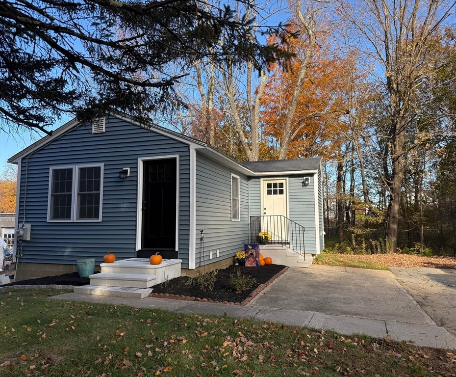 房源照片：2 MEADOWBROOK CIR, Rutland