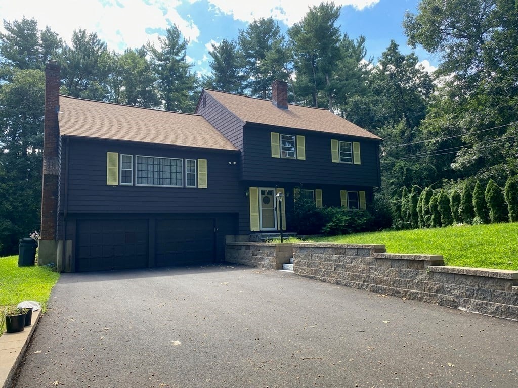 תמונה של הנכס: 8 Carriage Hill Rd, Andover