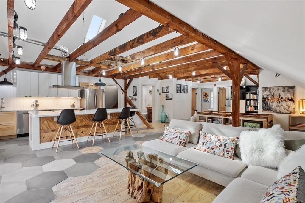 166 Littleton Road #4, Harvard