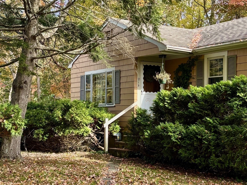 תמונה של הנכס: 215 Haverhill St, North Reading