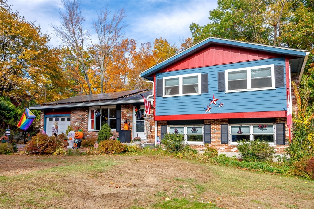 41 Bainbridge Street, Leominster