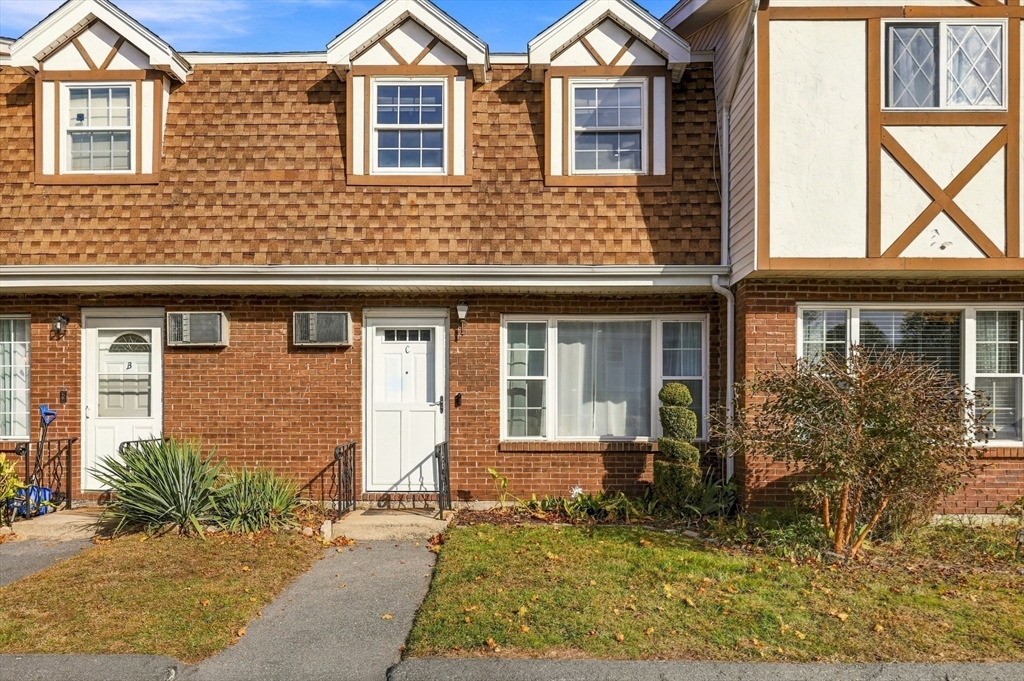 תמונה של הנכס: 945 Riverside Dr #4C, Methuen