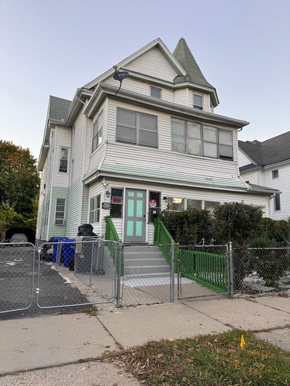 44 Brookline ave, Springfield