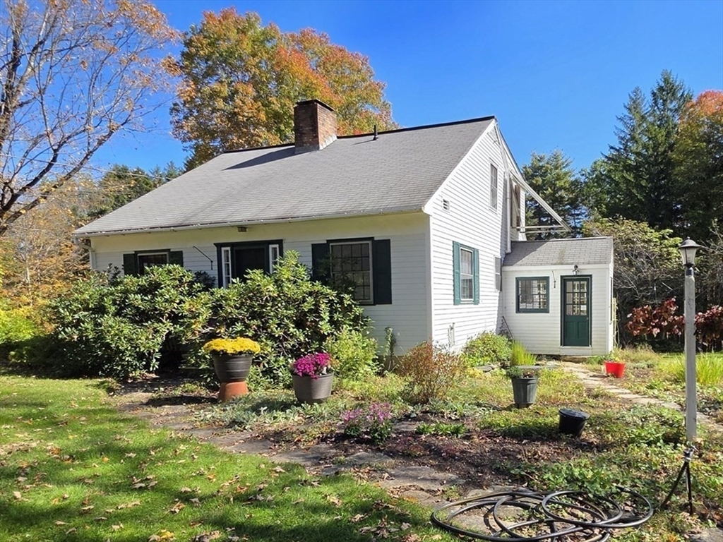 תמונה של הנכס: 25 Montague Rd, Leverett