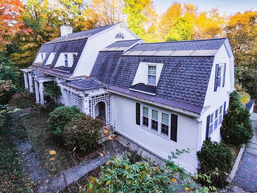 140 Ross St, Fitchburg