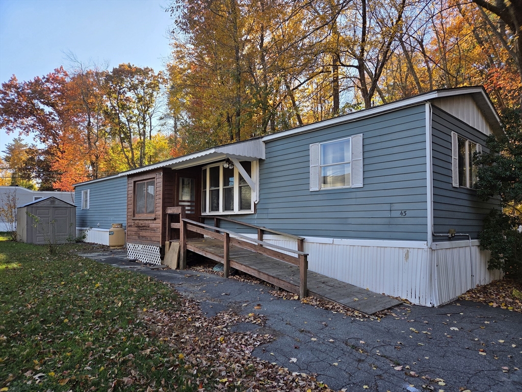 1790 Mass Ave #43, Lunenburg