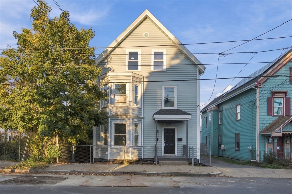 93 Chestnut St, Lynn