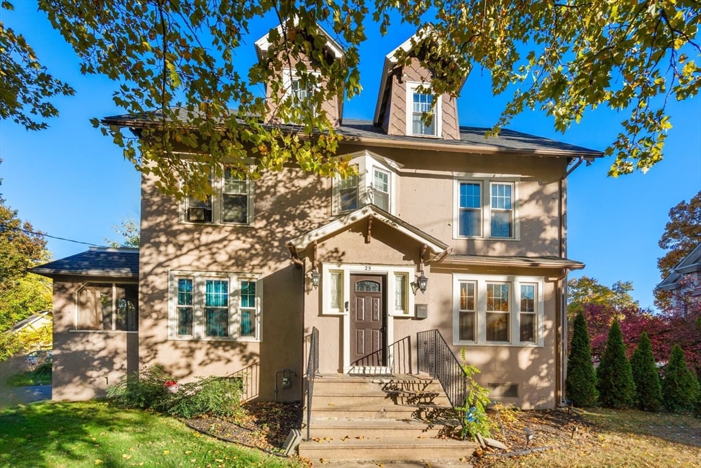 25 Marengo Park, Springfield