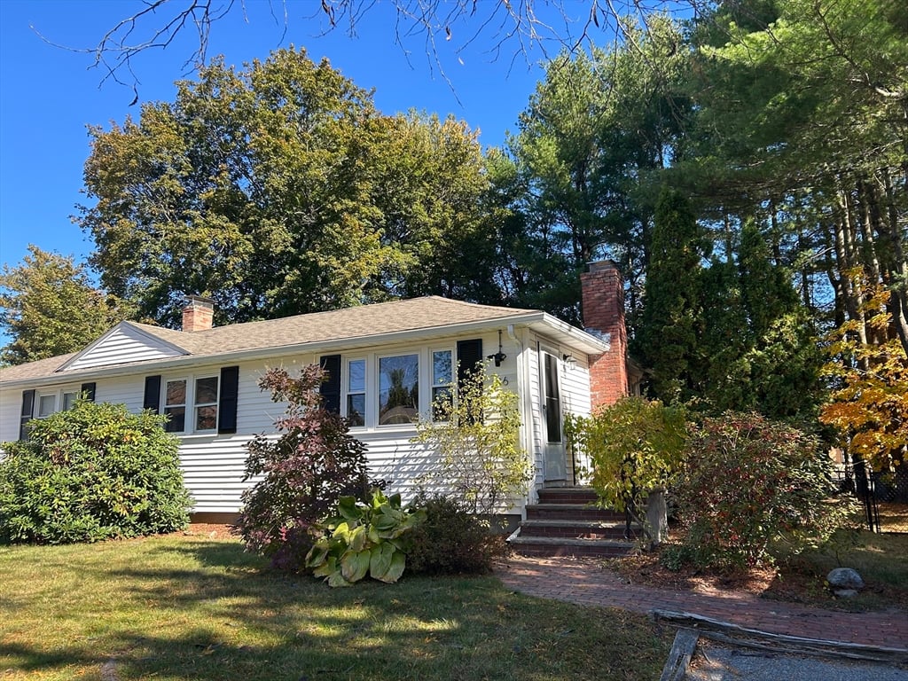 תמונה של הנכס: 46 Neillian Street #46, Bedford