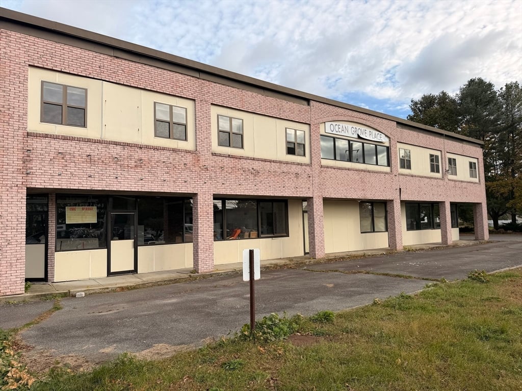 תמונה של הנכס: 98 Macomber Ave, Swansea