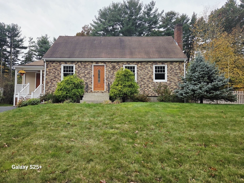 25 Neal St, Walpole