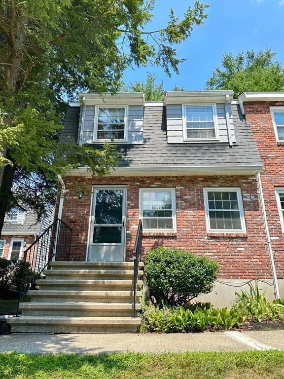 תמונה של הנכס: 30 Harris St #5, Acton