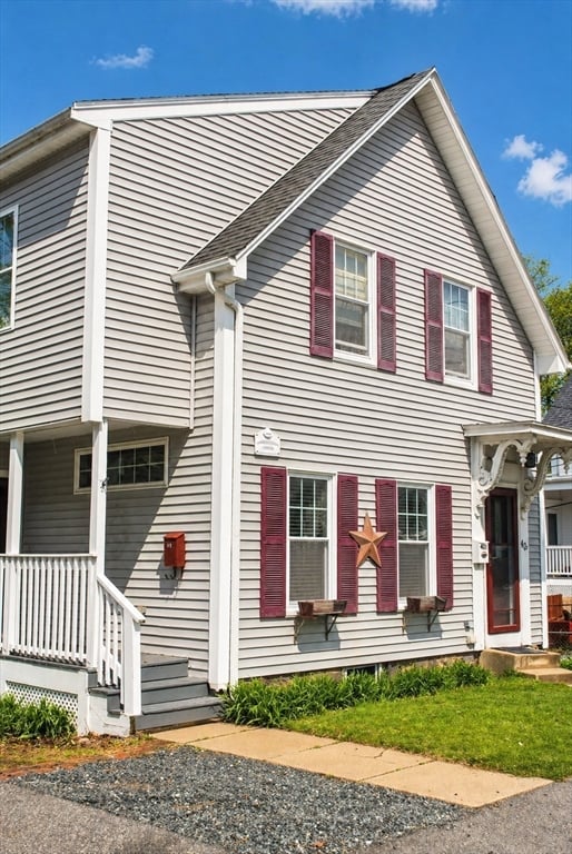 40 Wright St #2, Stoneham