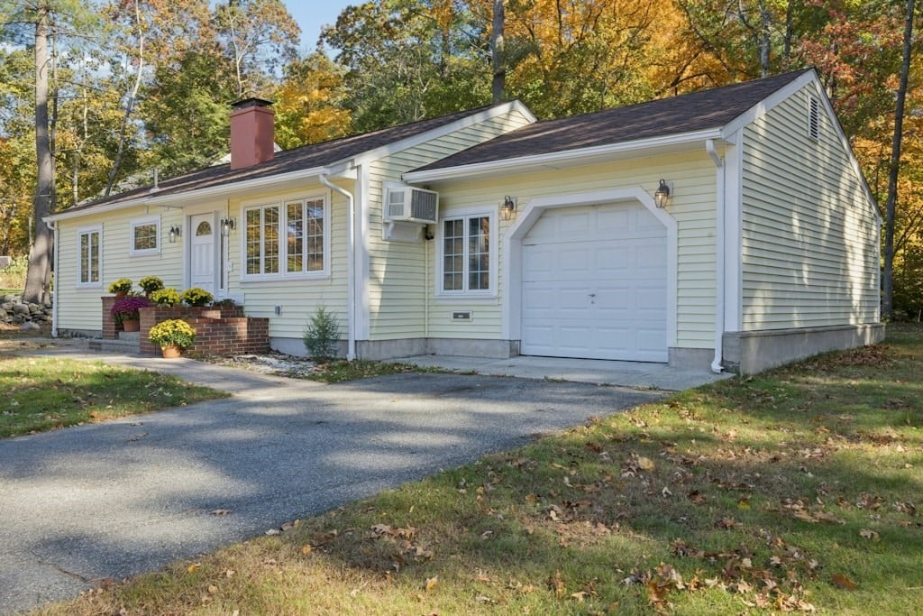 67 Crestwood Drive, Northborough