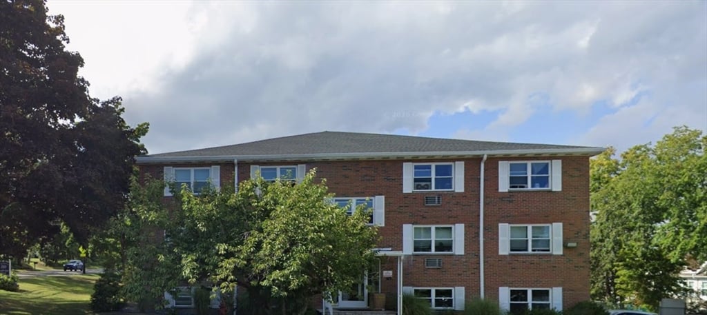 80 Cambridge #21, Woburn