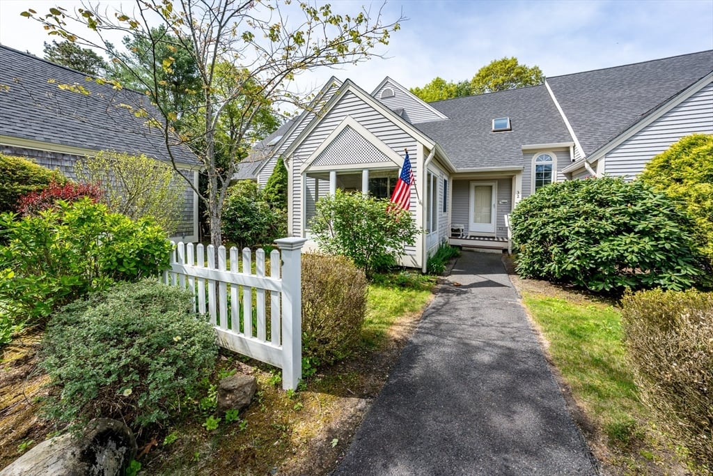 תמונה של הנכס: 32 Red Cedar Rd #32, Mashpee