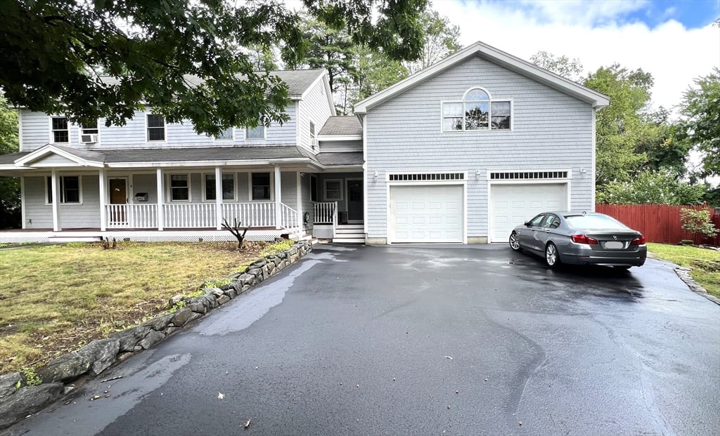 5 Kinney Ave, Burlington