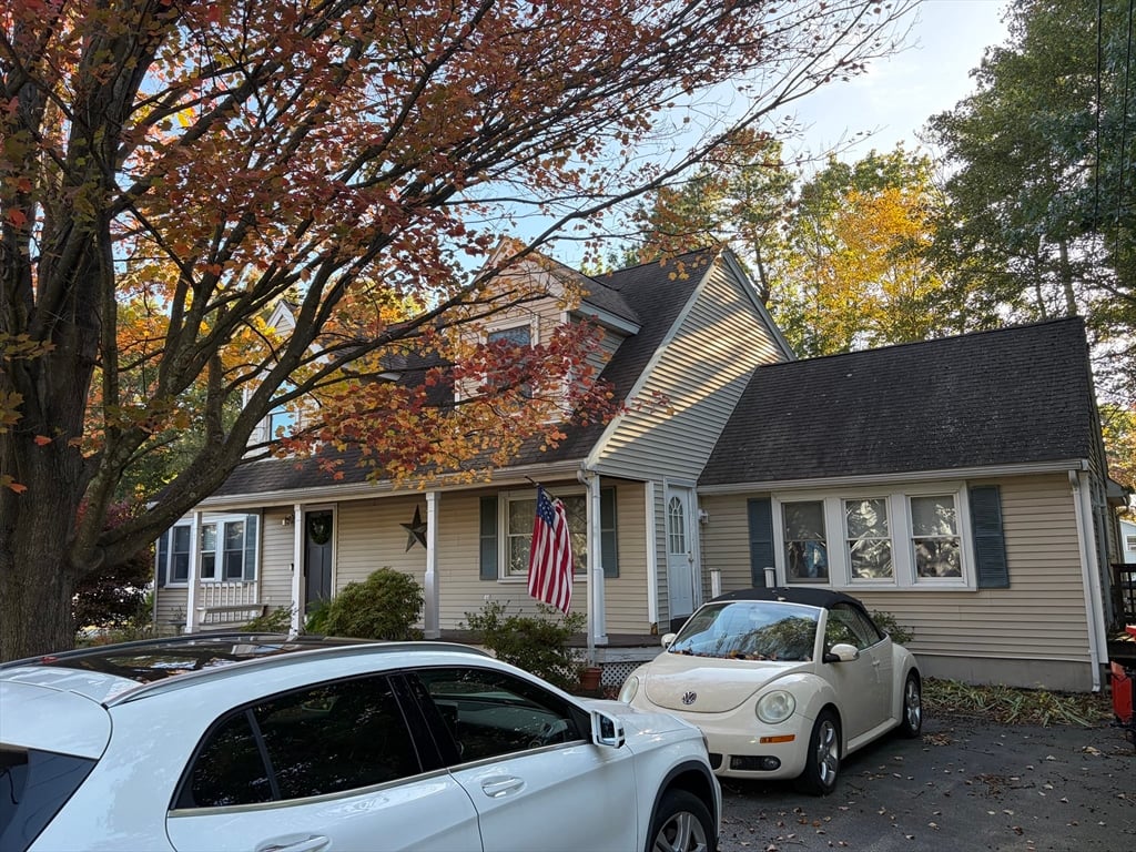 8 Newton, Tewksbury