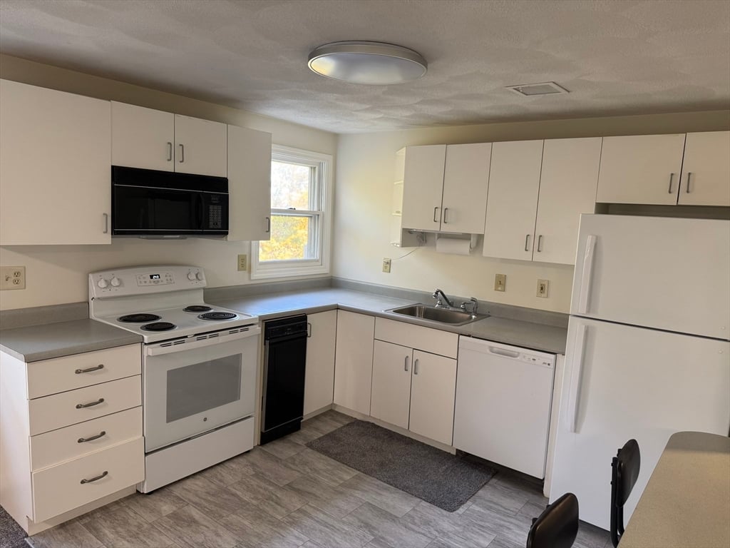85 Center Street #C, Burlington