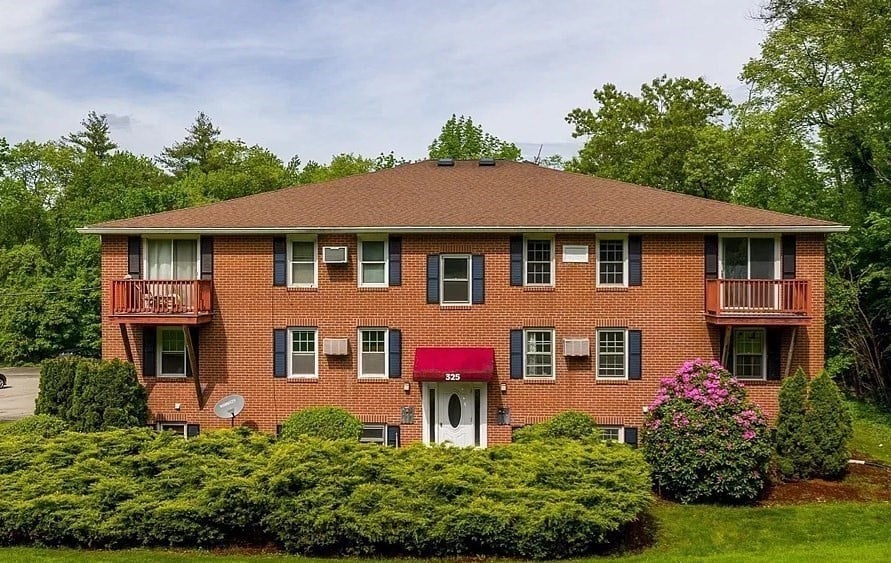 房源照片：325 Ashland Ave #5, Southbridge