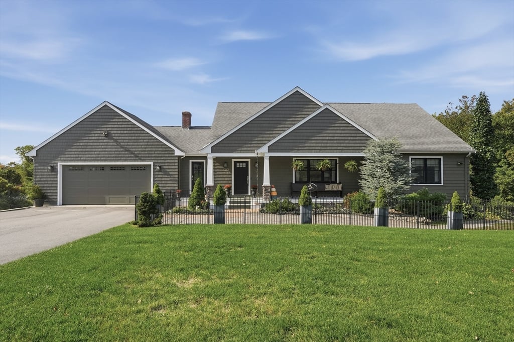 תמונה של הנכס: 100 Raymond Allard Blvd, Swansea