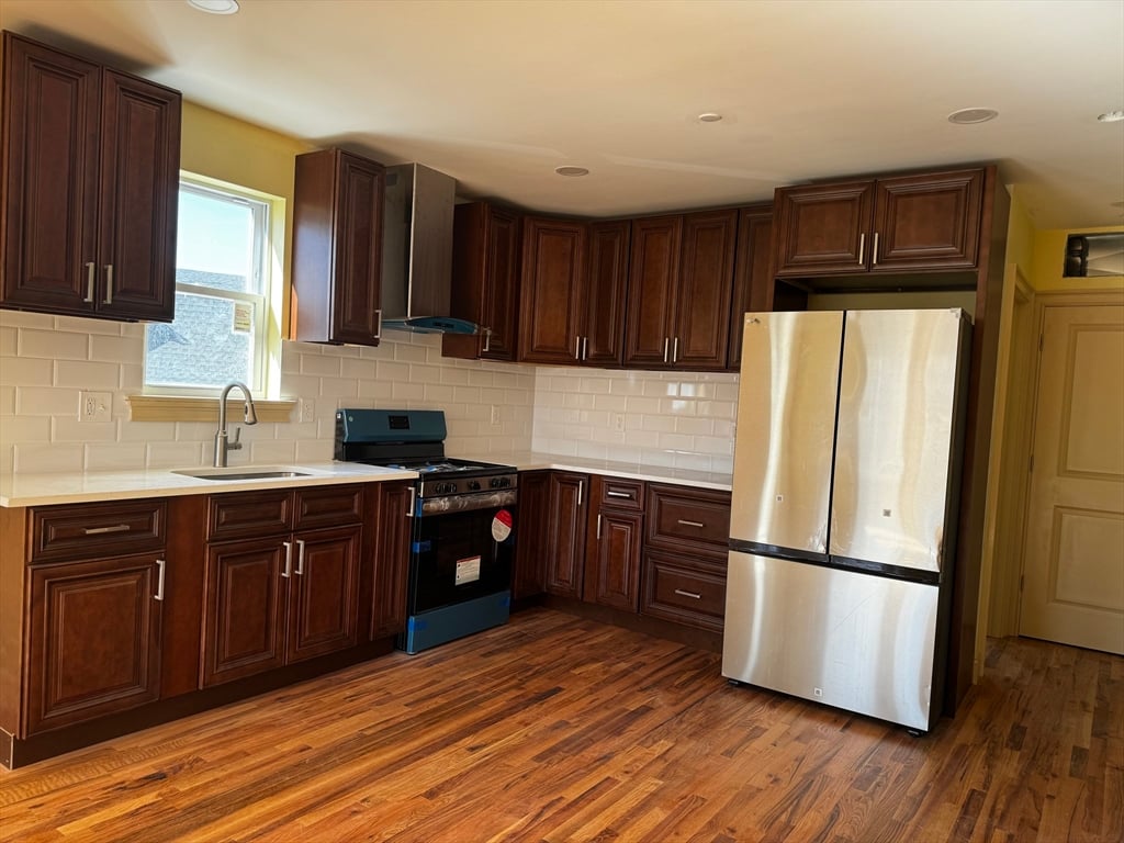 13 valley av #1, Lynn