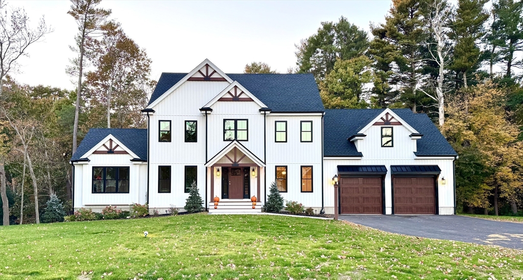 תמונה של הנכס: 119 S Elm St, West Bridgewater
