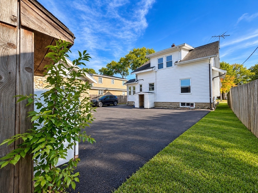 房源照片:279 Menlo St, Brockton