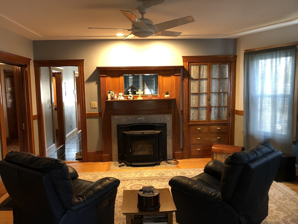 90 Cedar St #2, Wakefield