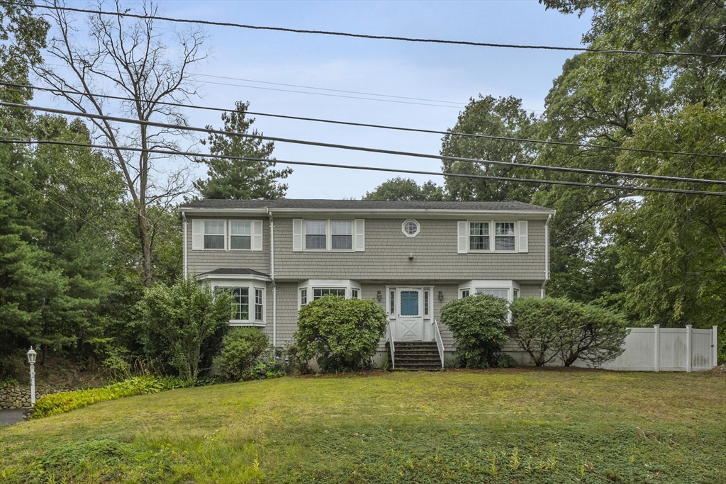 תמונה של הנכס: 106 Russell St, Peabody