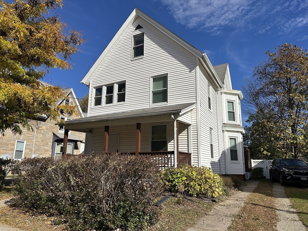 房源照片：434 Pleasant St, Holyoke